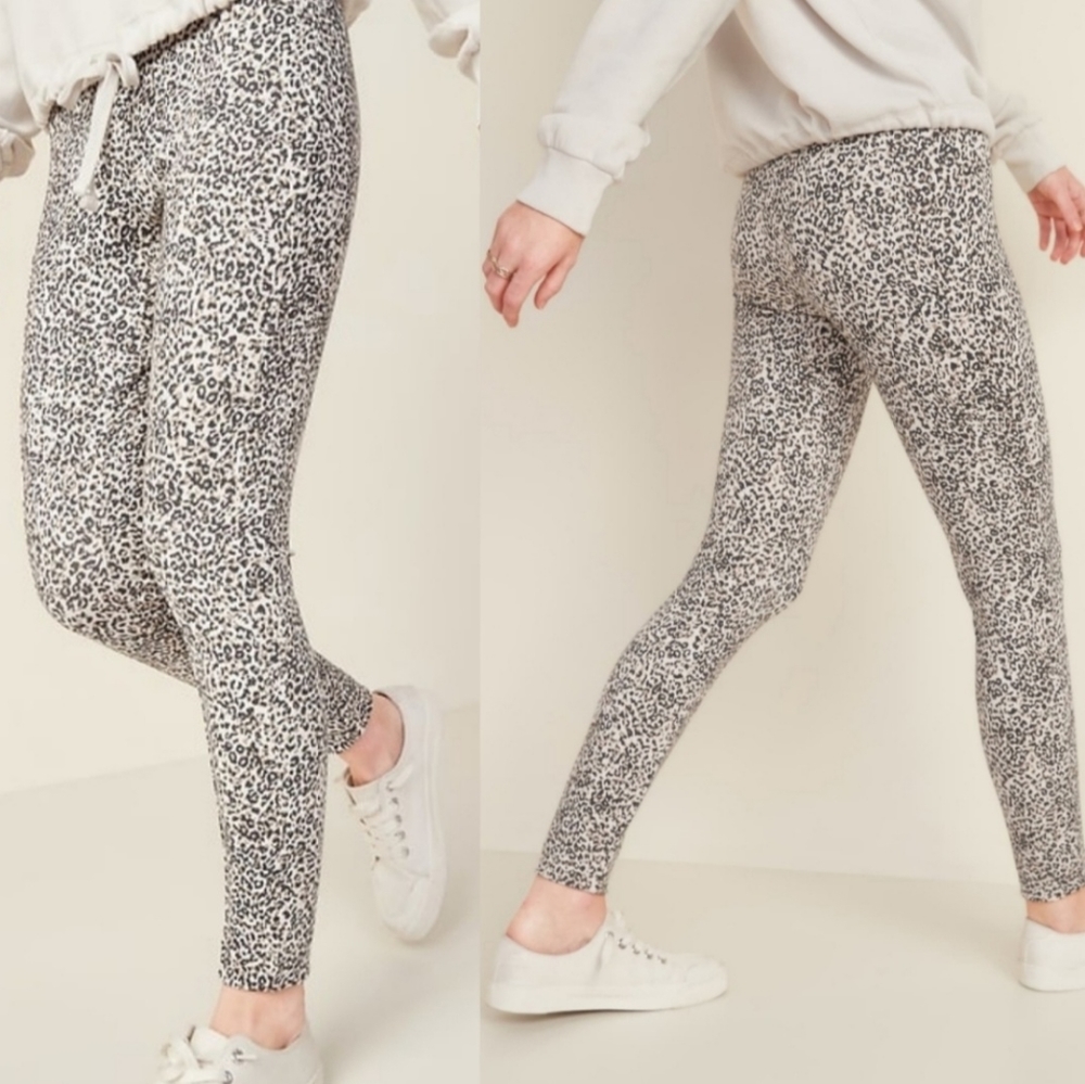 OLD NAVY The Stevie High Rise Leopard Print Leggings